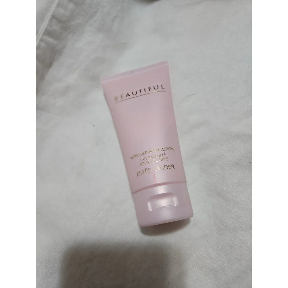 Estee Lauder Beautiful Perfumed Body Lotion 2.5 Fl Oz - 75 ml New